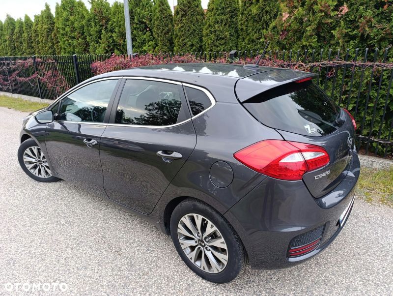 Kia Ceed - 6