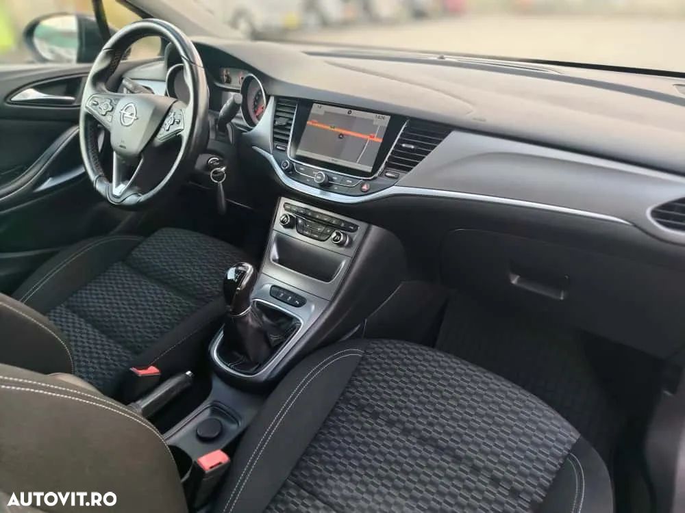 Opel Astra 1.6 D Start/Stop Sports Tourer Edition - 2