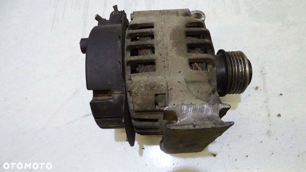 ALTERNATOR 90A MERCEDES - BENZ A 190 1,9  A0121544302 - 5