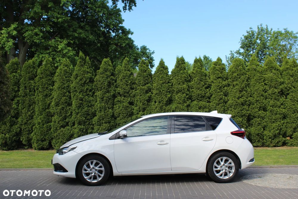 Toyota Auris 1.33 Dual-VVT-i Life Plus - 5