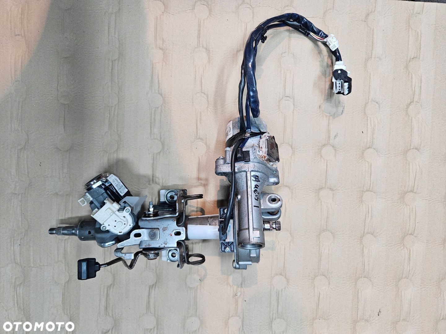TOYOTA AURIS 07-12 KOLUMNA KIEROWNICZA PRZEKŁADNIA - 1