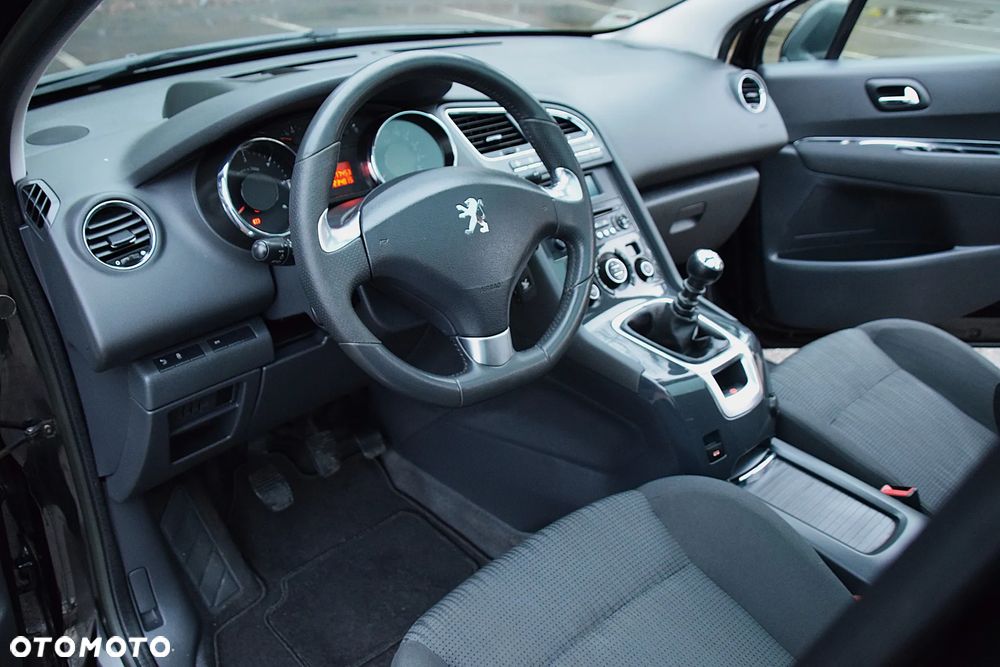 Peugeot 5008 HDI FAP 150 Style - 26