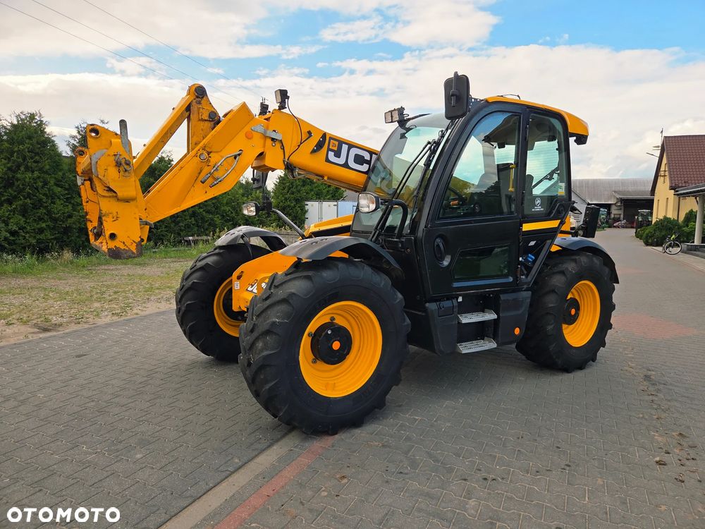 JCB 532 70 AGRISUPER 536 70 541 70 MANITOU 531 70 - 9