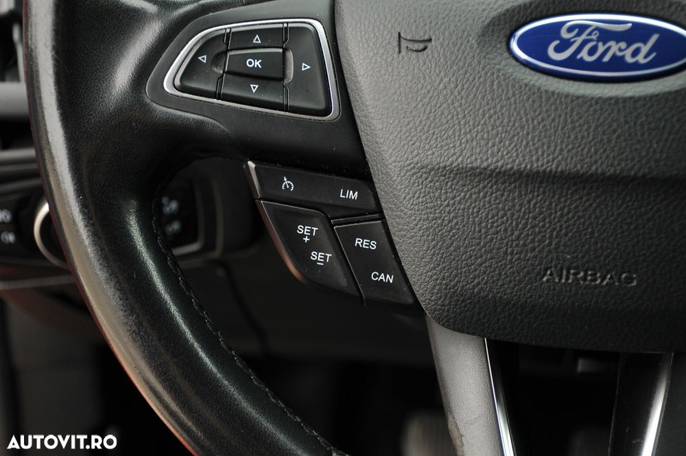 Ford Focus Turnier 1.5 EcoBlue Start-Stopp-System ST-LINE STYLE - 16