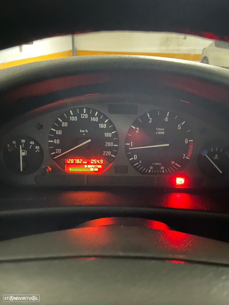 BMW 316 i Exclusive - 3