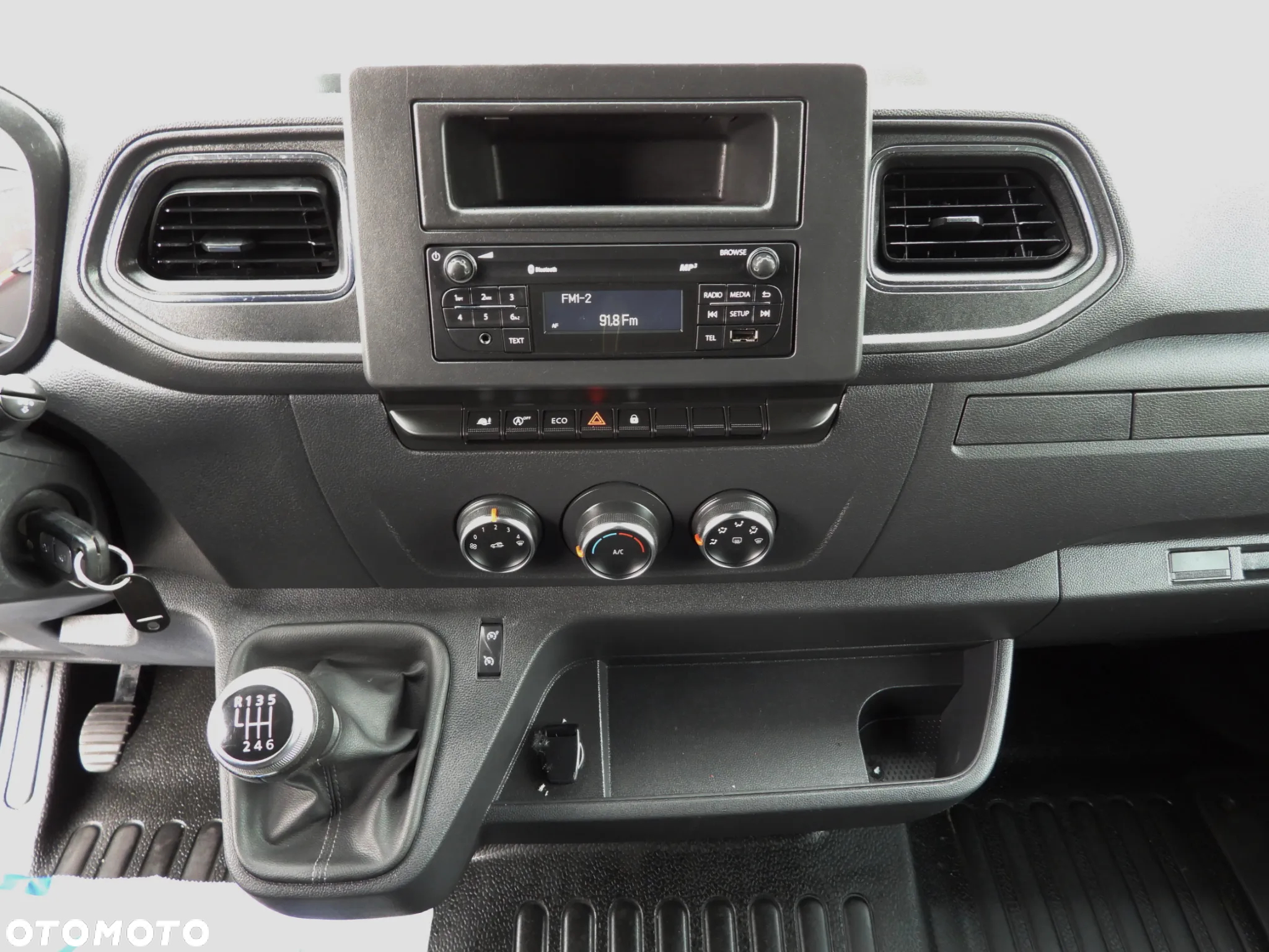 Renault MASTER  PLANDEKA 10 PALET TEMPOMAT LEDY PNEUMATYKA KLIMATYZACJA 165KM [ 755185 ] - 28