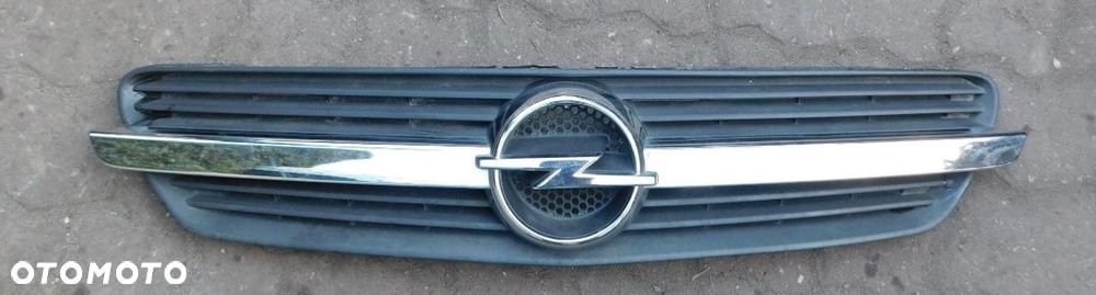 atrapa grill znaczek OPEL MERIVA A ORYGINAŁ - 1