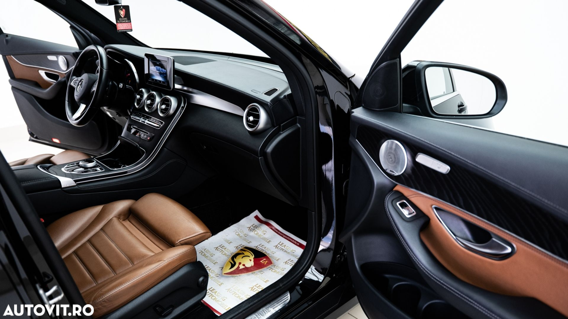 Mercedes-Benz GLC - 17