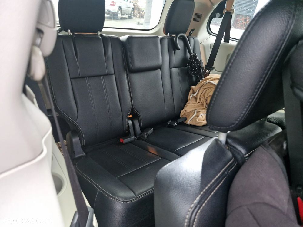 Chrysler Town & Country 3.6 Touring - 12