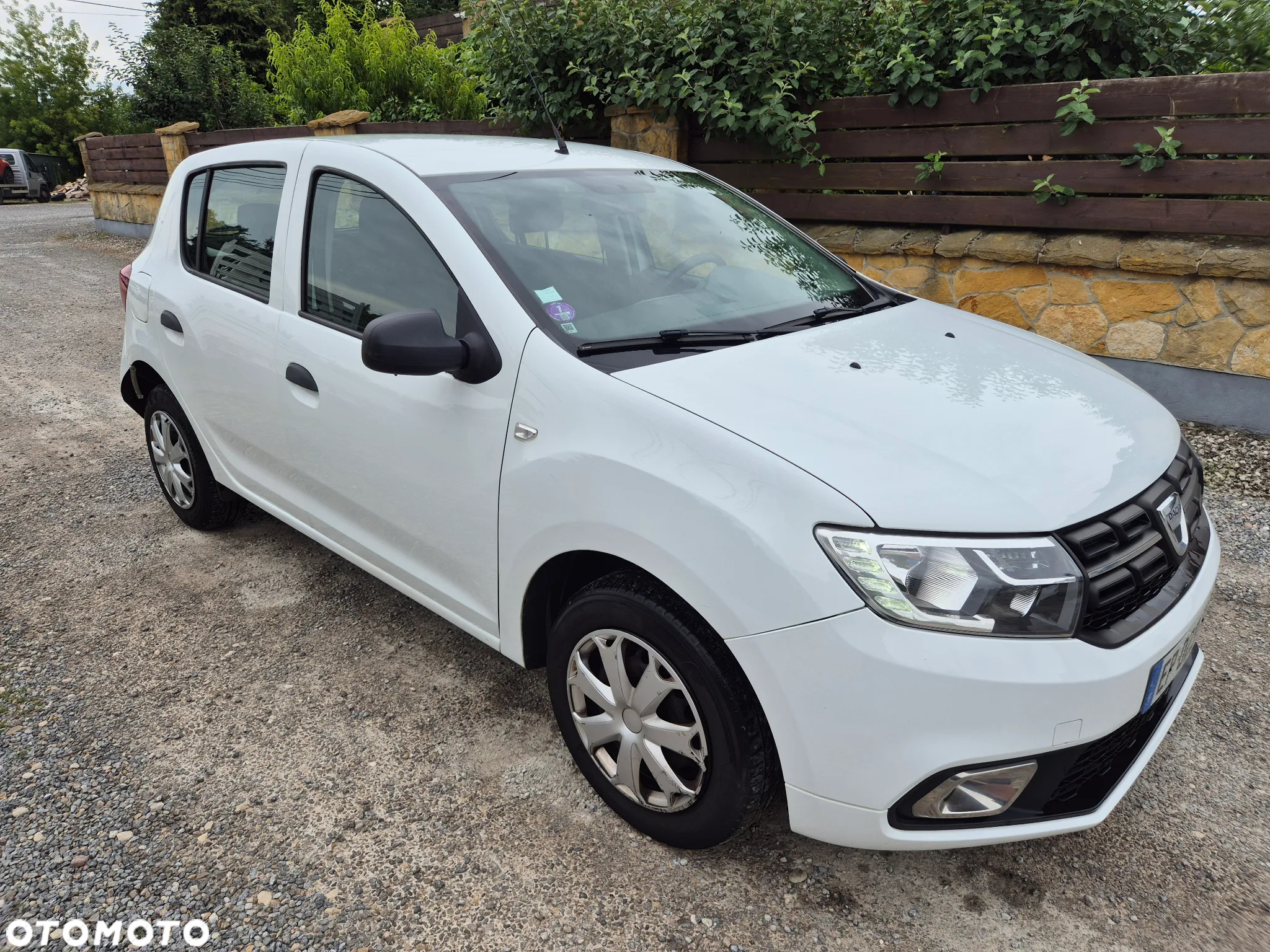 Dacia Sandero SCe 75 Acces - 21