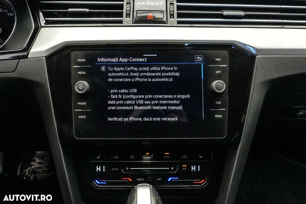 Volkswagen Passat 1.5 TSI ACT DSG Comfortline - 20