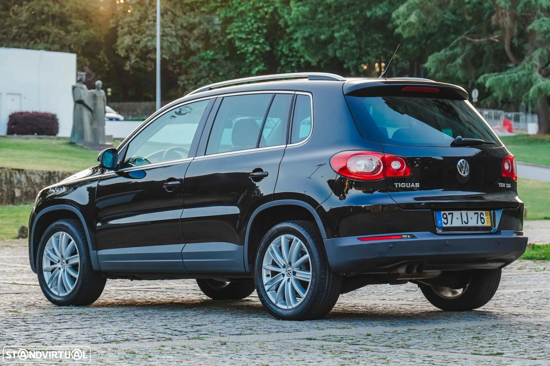 VW Tiguan - 35
