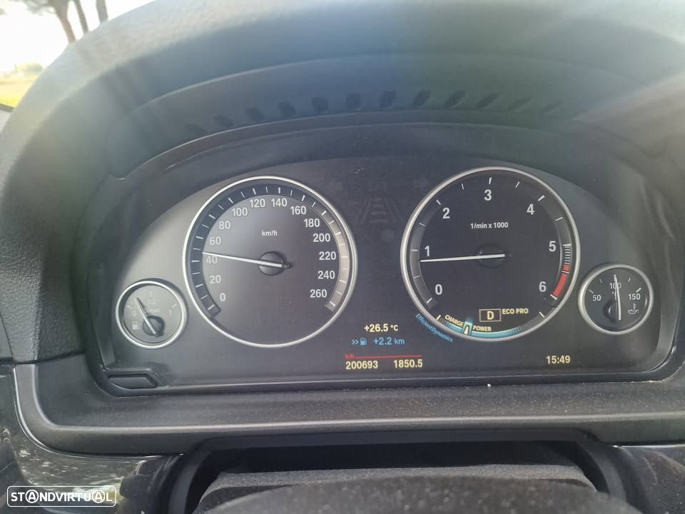 BMW 520 d Auto - 6