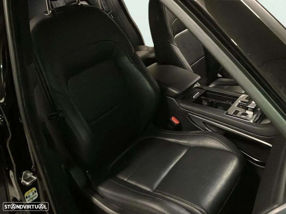 Jaguar F-Pace 2.0 P400e AWD HSE - 13