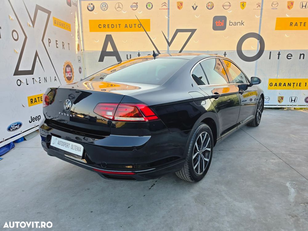 Volkswagen Passat - 6