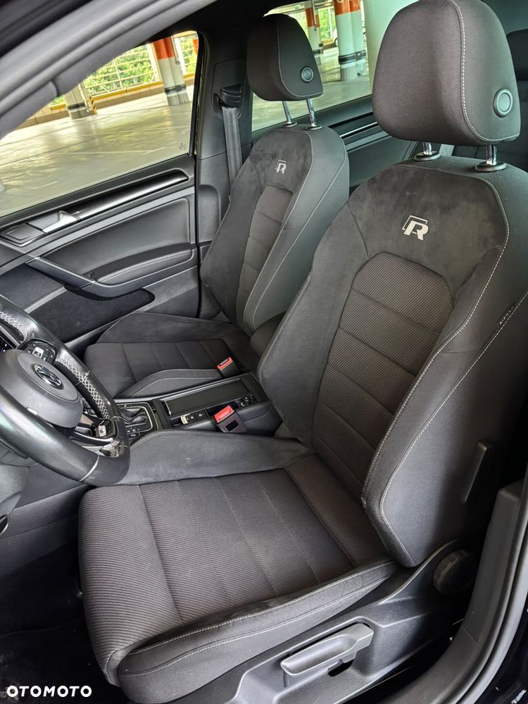 Volkswagen Golf - 13