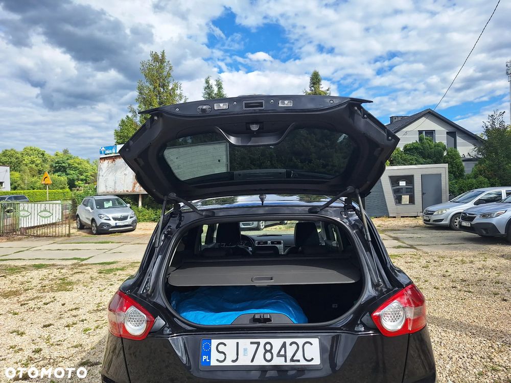 Ford Kuga 2.5 4x4 Titanium - 13