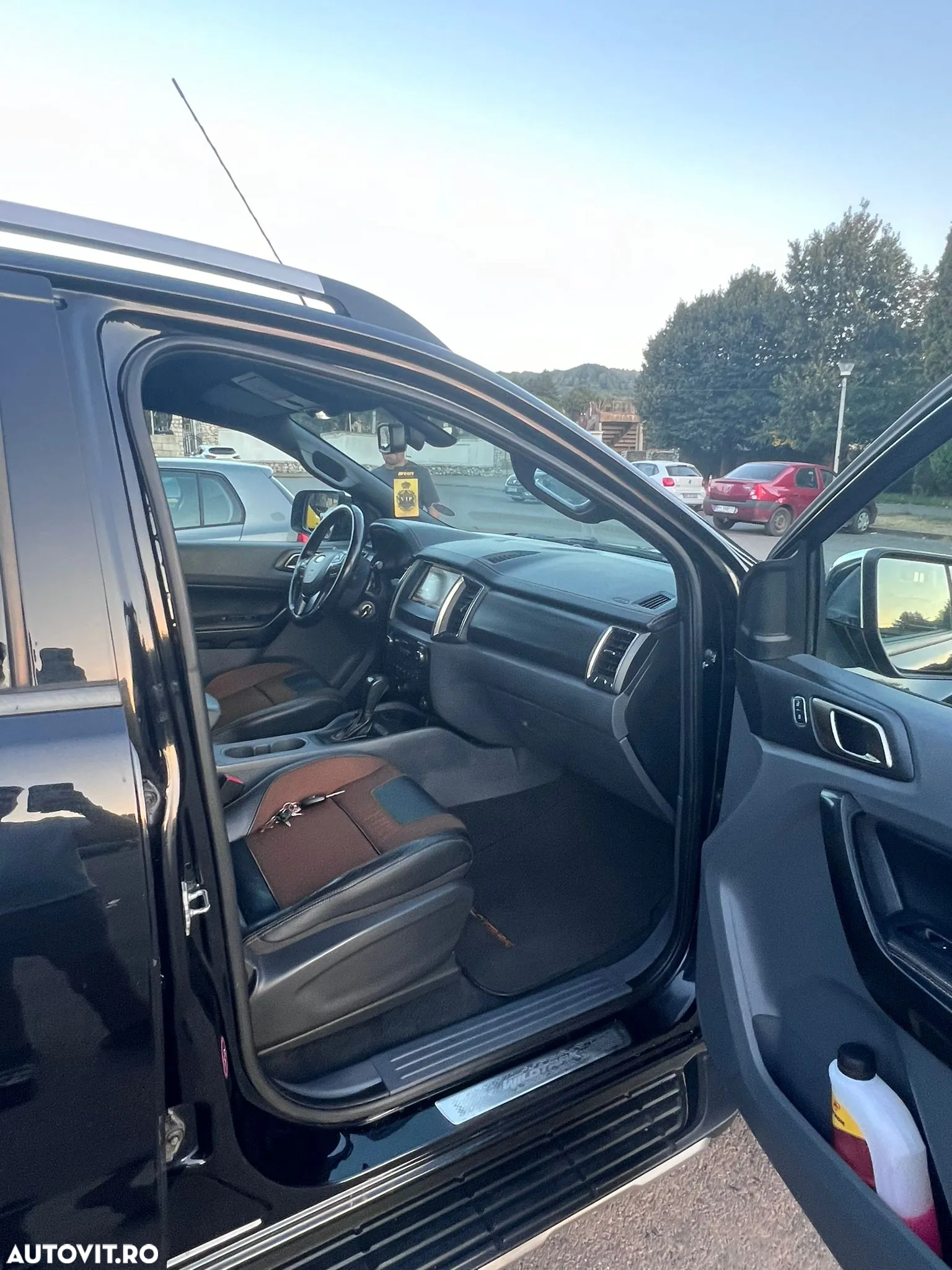 Ford Ranger Pick-Up 3.2 TDCi 4x4 Cabina Dubla WILDTRACK Aut. - 12