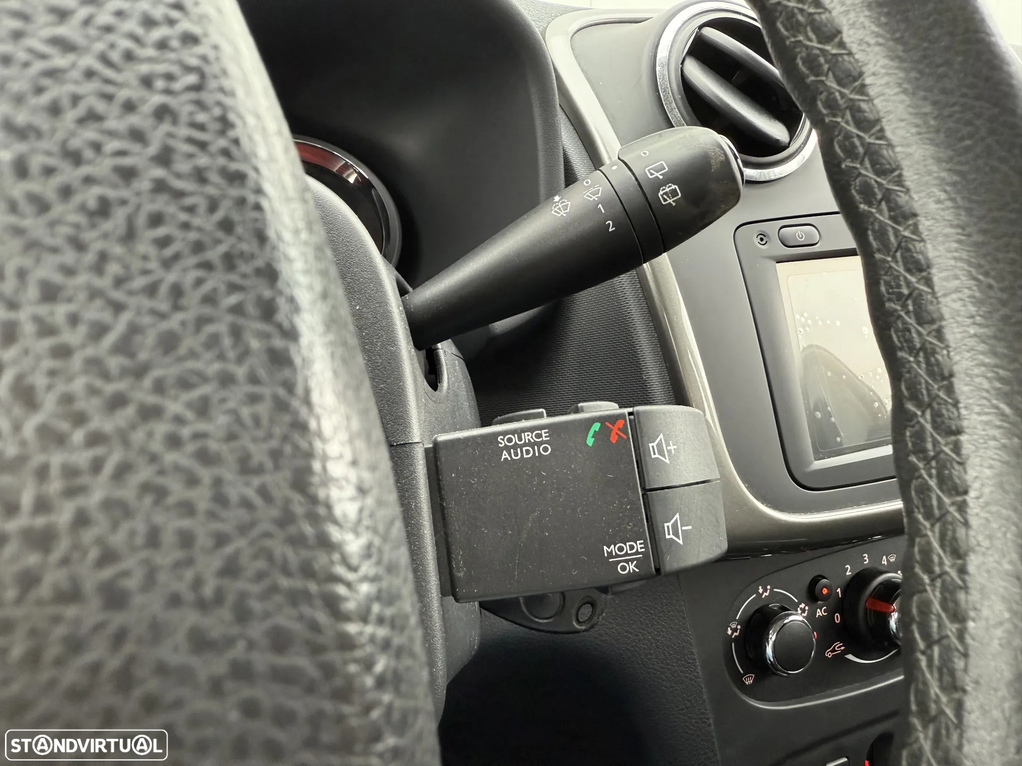 Dacia Sandero 1.5 dCi Stepway - 38