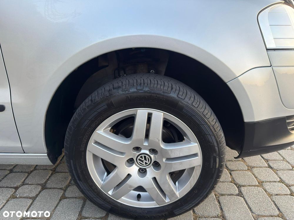 Volkswagen Fox 1.4 TDI Fresh - 29
