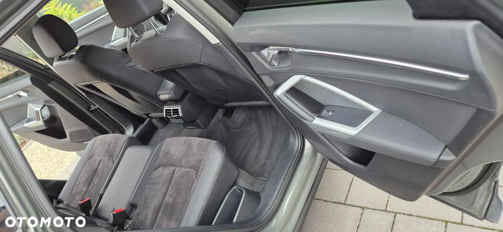 Audi Q3 - 21