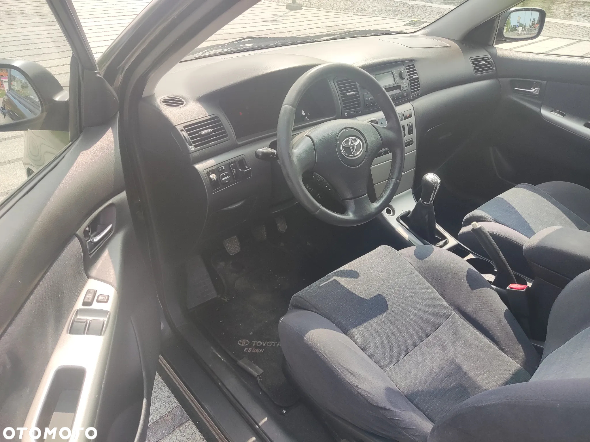 Toyota Corolla 1.6 VVT-i Luna - 5
