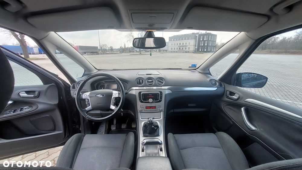 Ford S-Max 2.0 Titanium - 18