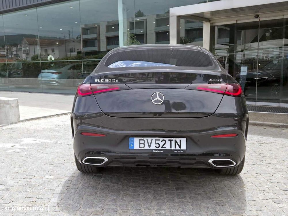 Mercedes-Benz GLC 300 d 4Matic - 13