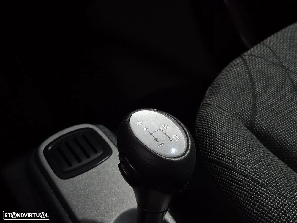 Smart ForTwo Coupé 0.8 cdi Passion 54 - 17