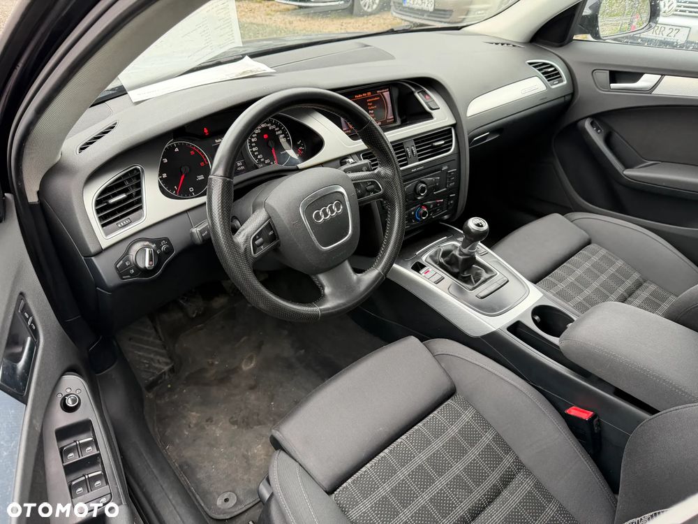 Audi A4 Limousine 2.0 TDI DPF quattro Attraction - 35