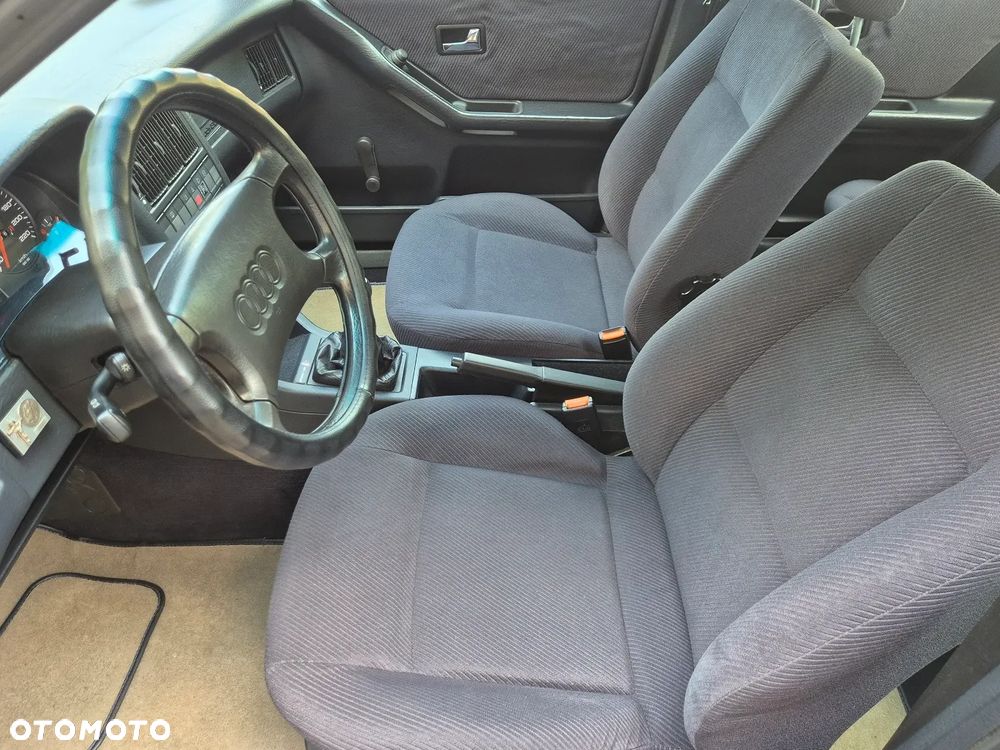 Audi 80 2.0 E - 19