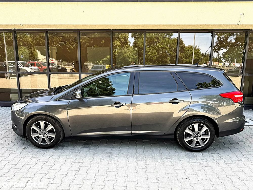 Ford Focus 1.6 TDCi DPF Start-Stopp-System Titanium - 8