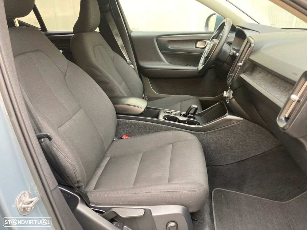 Volvo XC 40 T2 Essential Aut. - 33