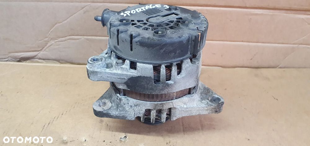 Alternator prądnica Kia Sportage III 1.7 CRDI 37300-2A850 - 4
