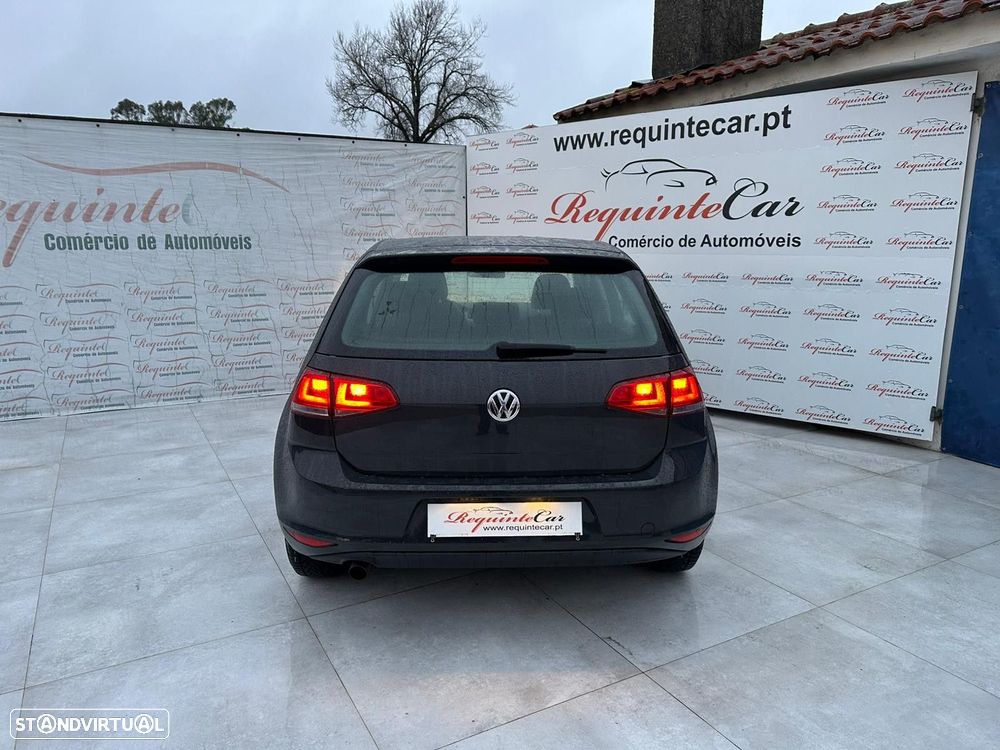 VW Golf 1.6 TDi BlueMotion Trendline - 6