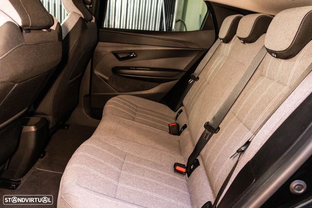 Renault Mégane E-Tech EV60 220hp optimum charge Equilibre - 32