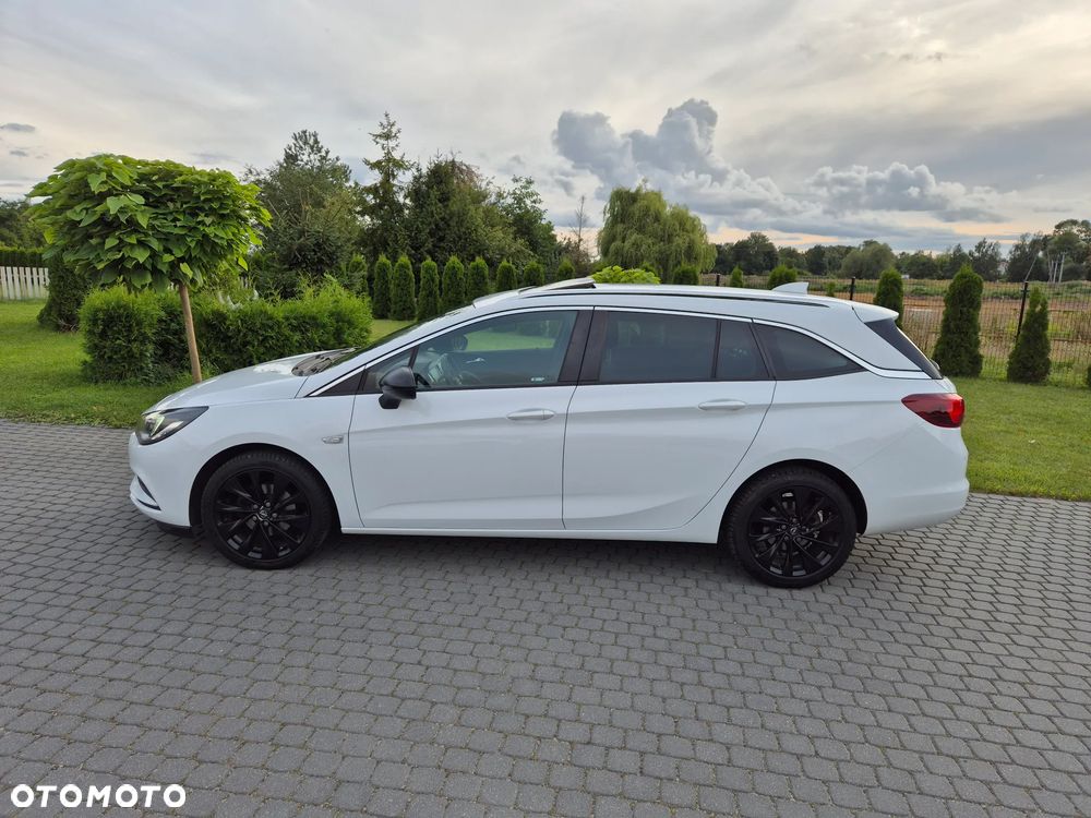 Opel Astra 1.6 D (CDTI) Dynamic - 13