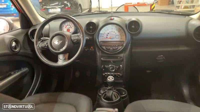 MINI Countryman One D - 11