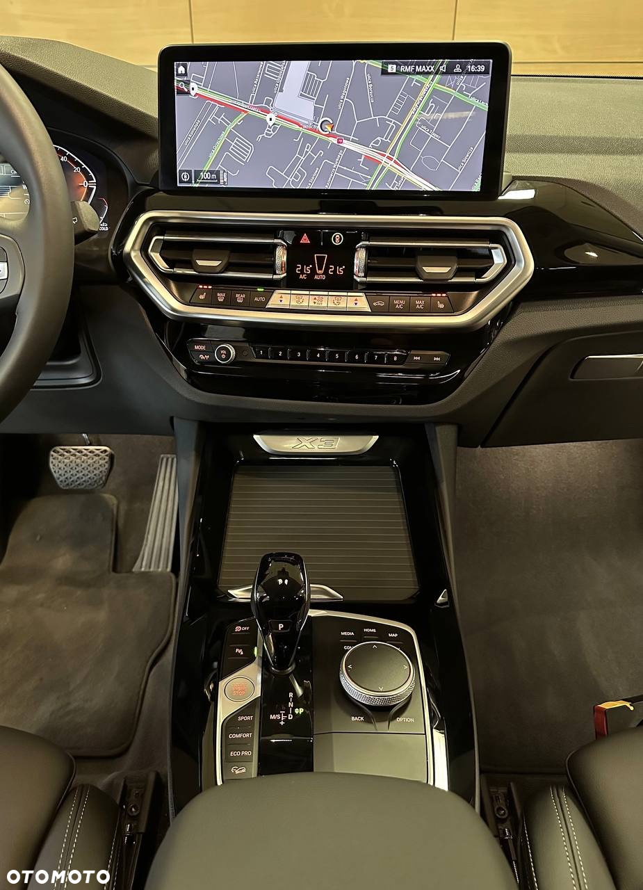 BMW X3 - 16