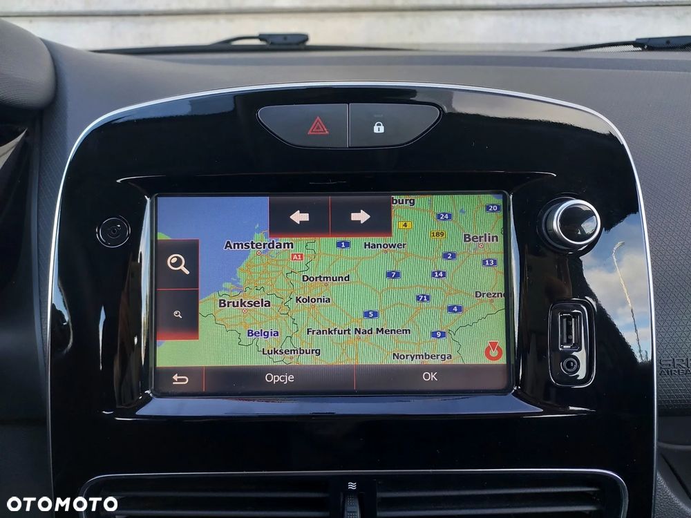 Renault Clio 1.2 16V Limited - 33