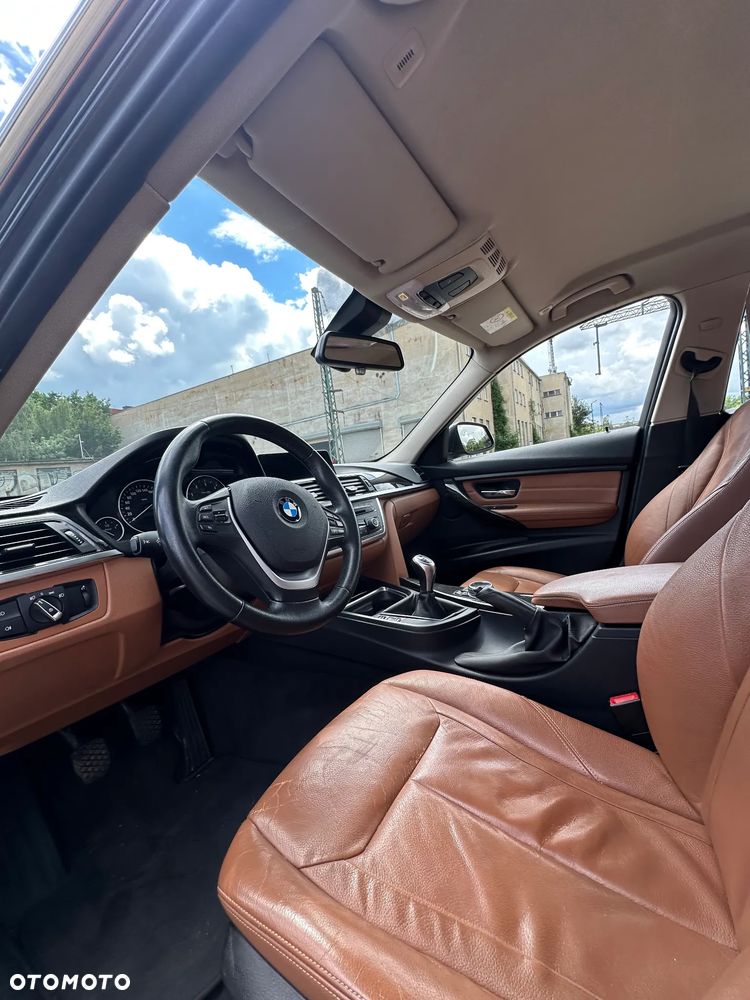 BMW Seria 3 320d Efficient Dynamic Edition Luxury Line - 3