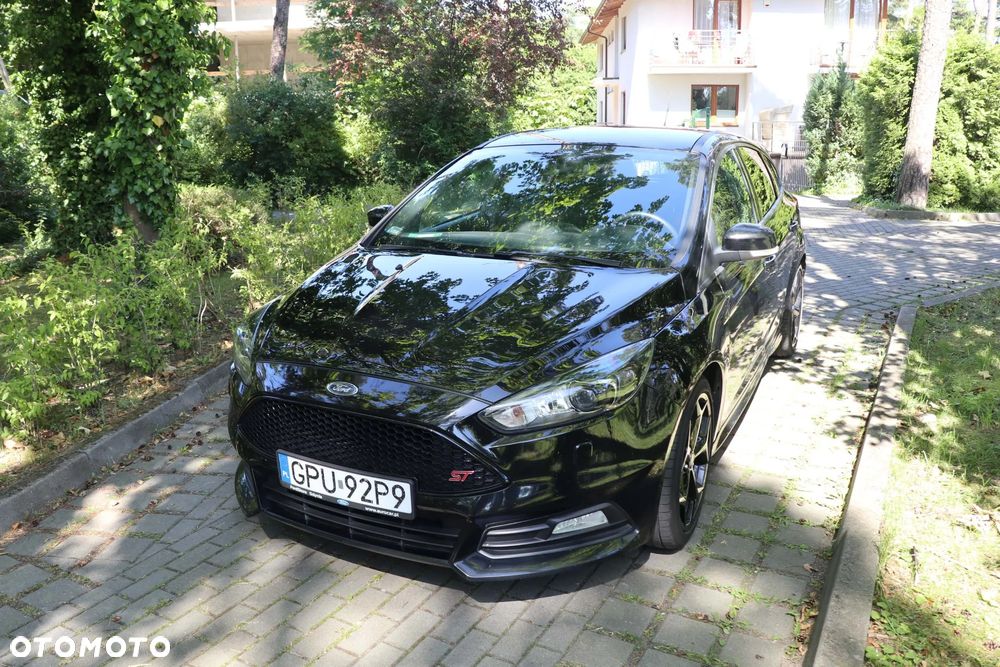 Ford Focus 2.0 EcoBoost ST-2 - 4