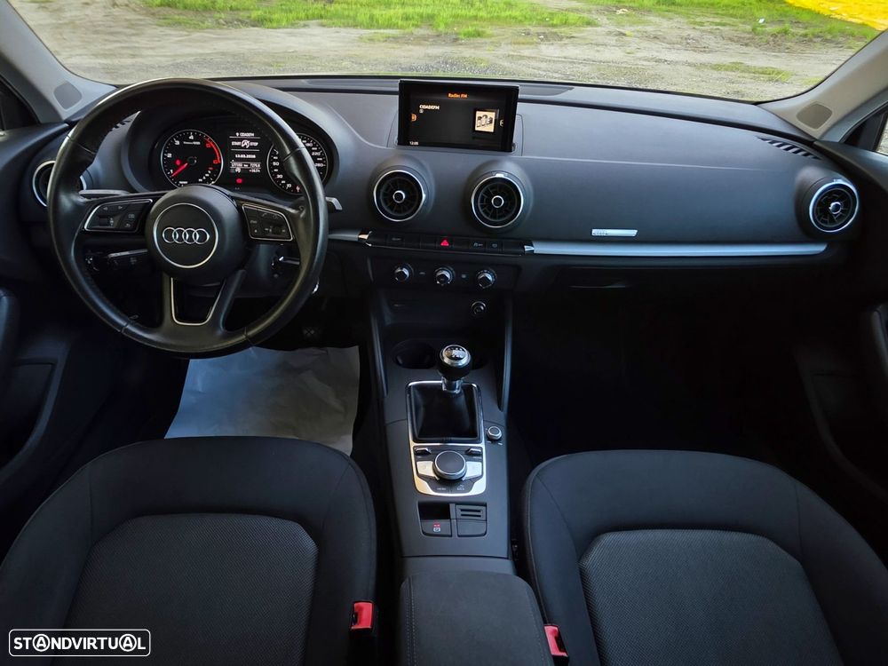 Audi A3 Sportback 30 TDI Sport - 7