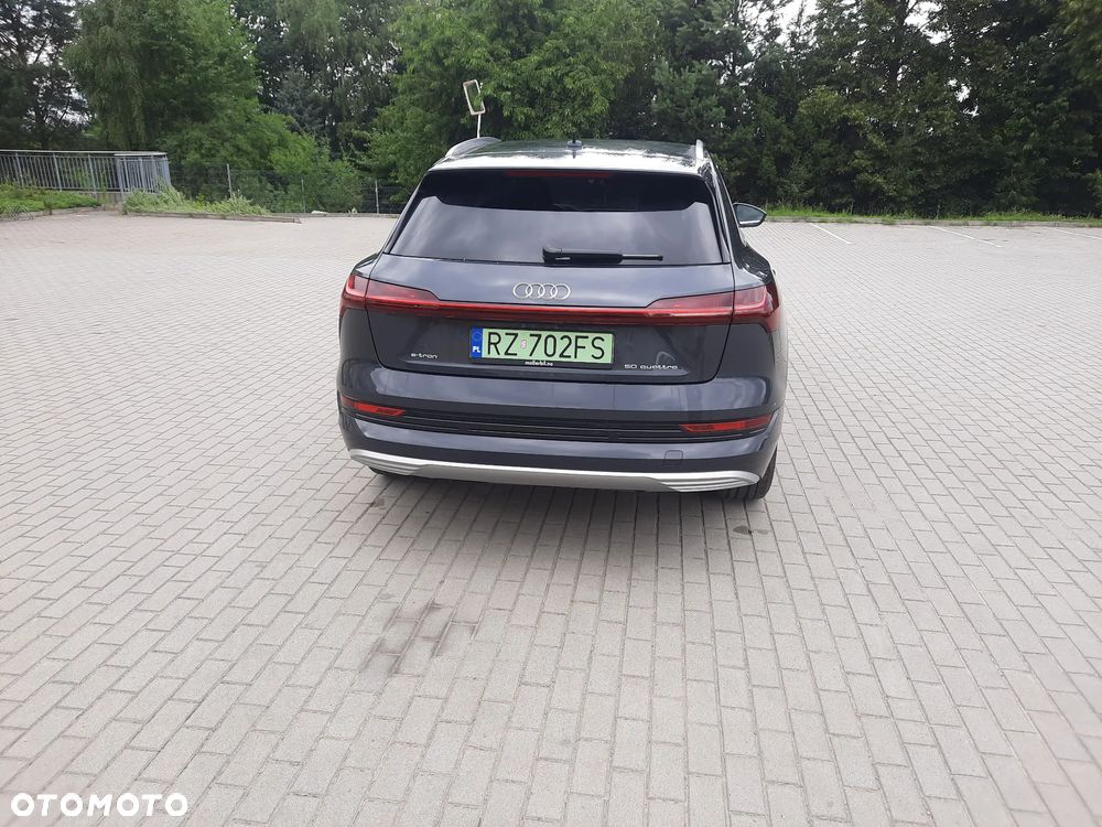 Audi e-tron - 5