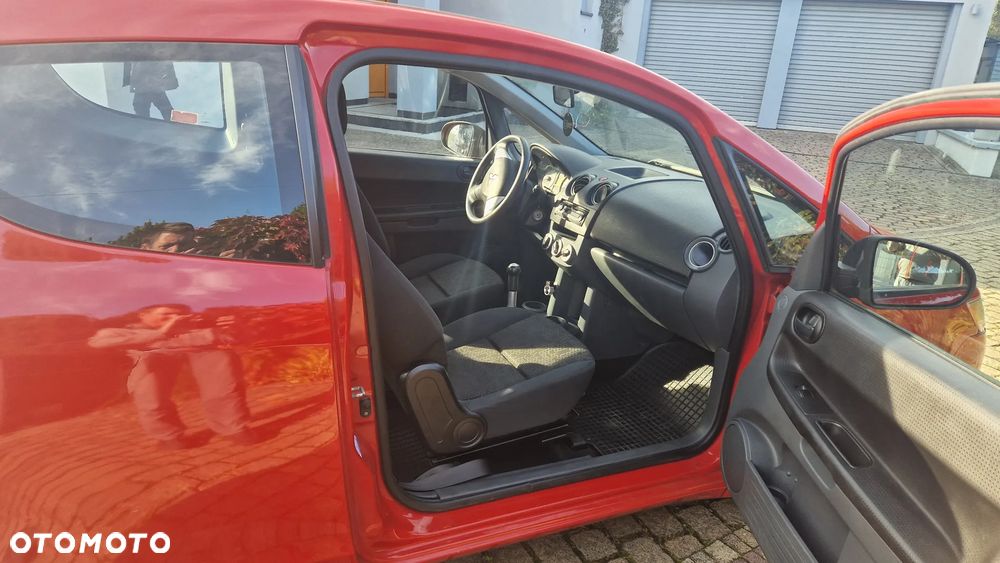 Mitsubishi Colt - 8