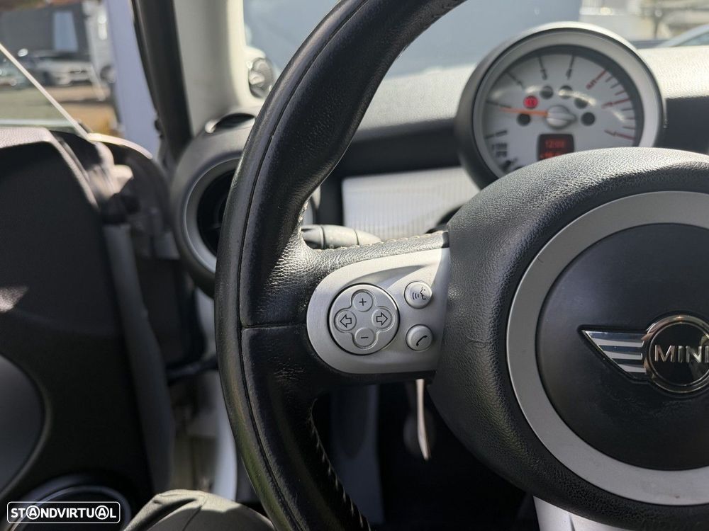 MINI 3 Portas Cooper D 50 Camden - 29