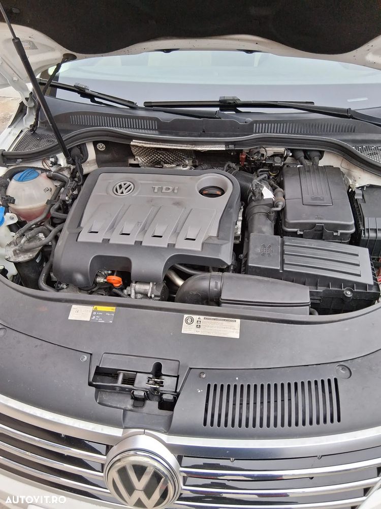 Volkswagen Passat CC 2.0 TDI DSG 4Motion BMT - 10