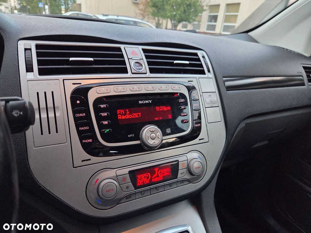 Ford Kuga 2.0 TDCi 4x4 Trend - 13