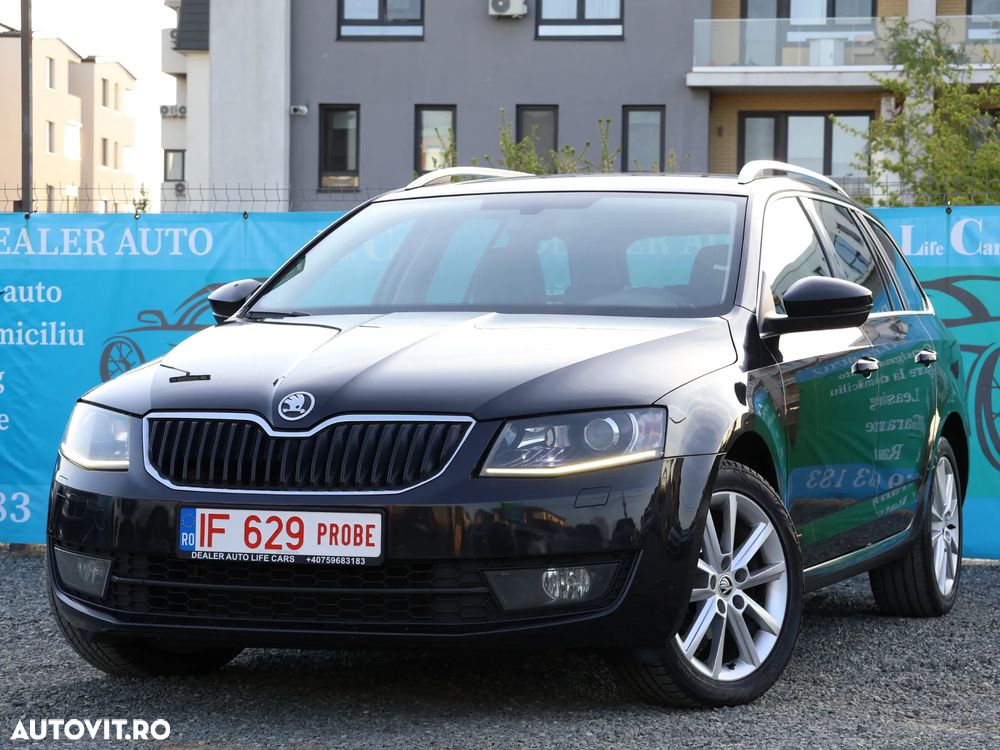 Skoda Octavia 1.6 TDI DPF DSG Elegance - 2