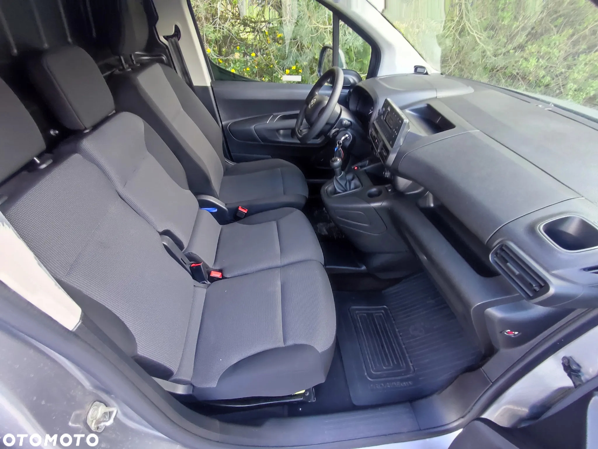 Toyota Proace City - 15